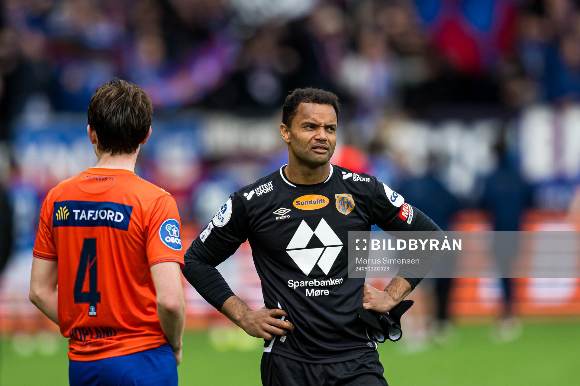 Sten Grytebust of Aalesund looks dejected