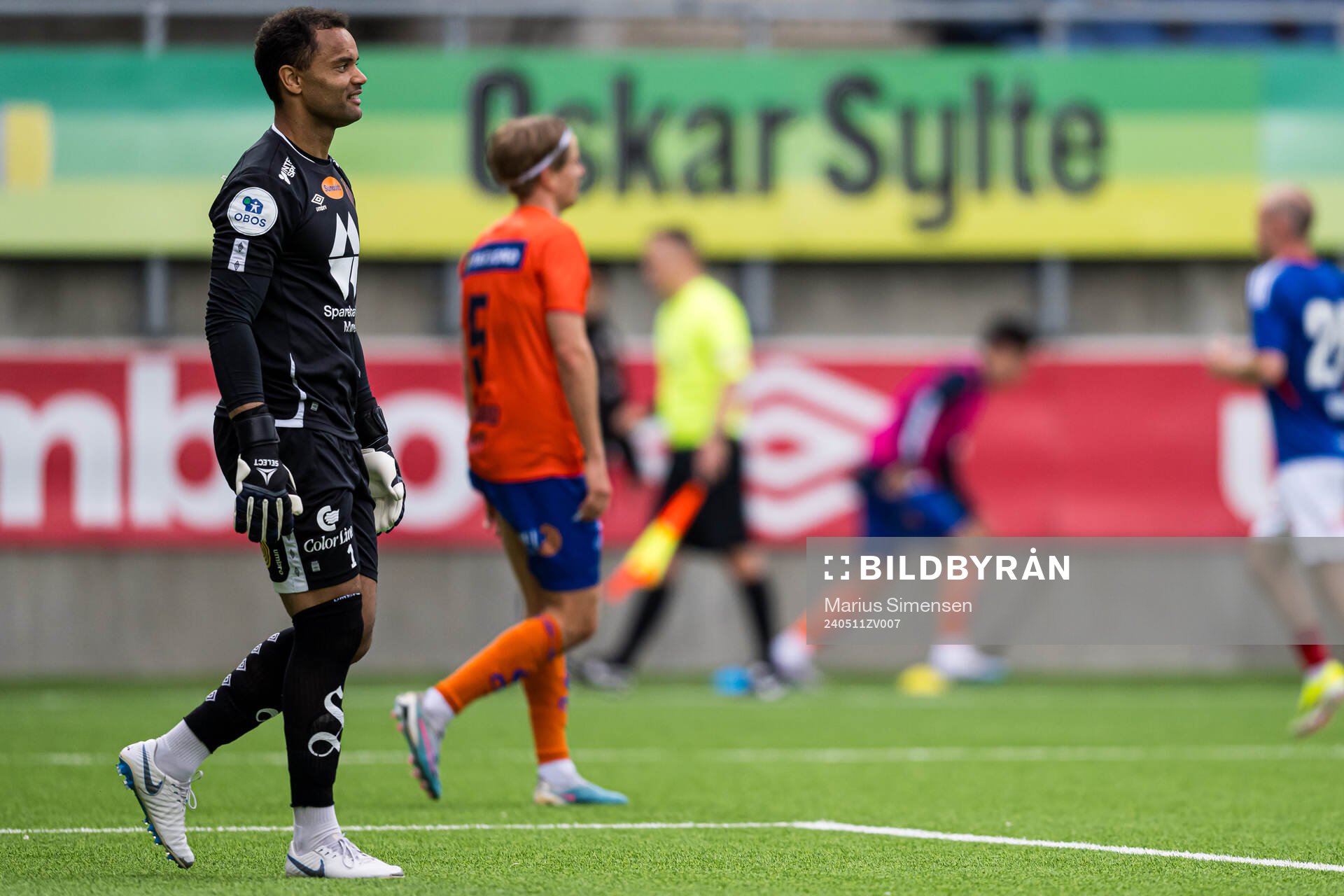 Sten Grytebust of Aalesund looks dejected