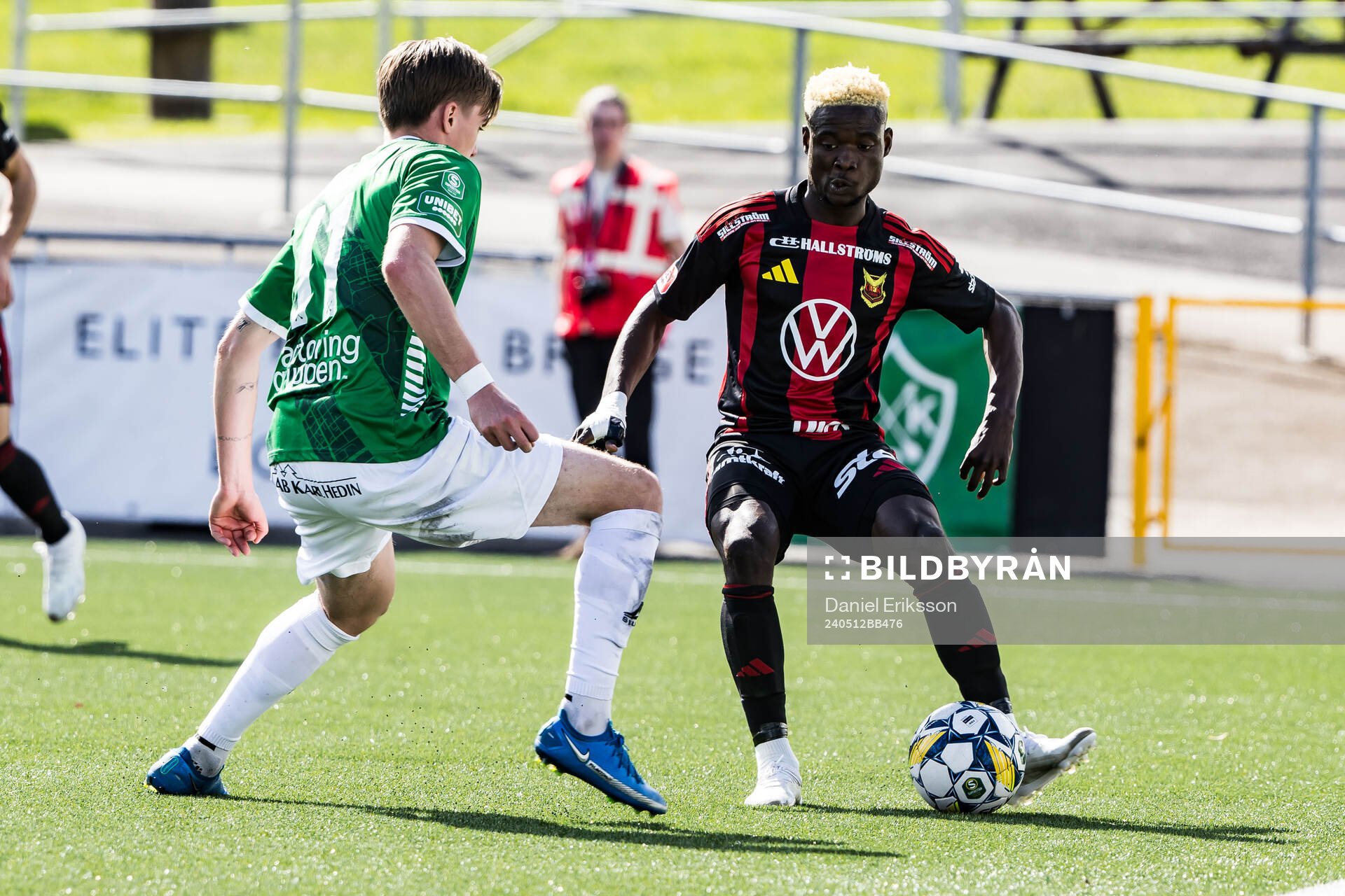 Brages Johan Arvidsson och Östersunds Assiedou Yannick