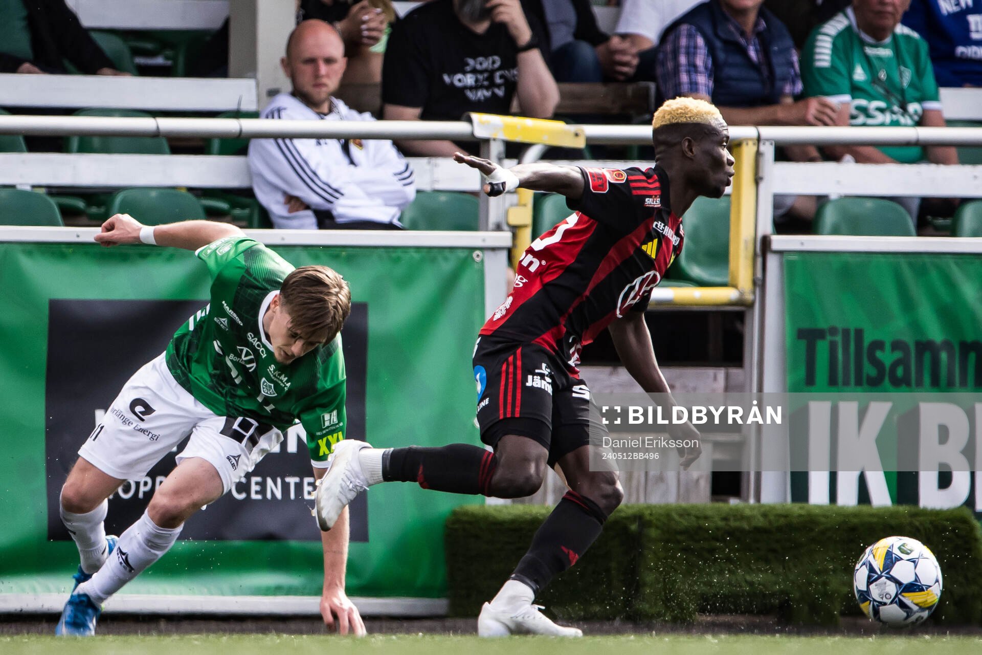 Brages Johan Arvidsson och Östersunds Assiedou Yannick