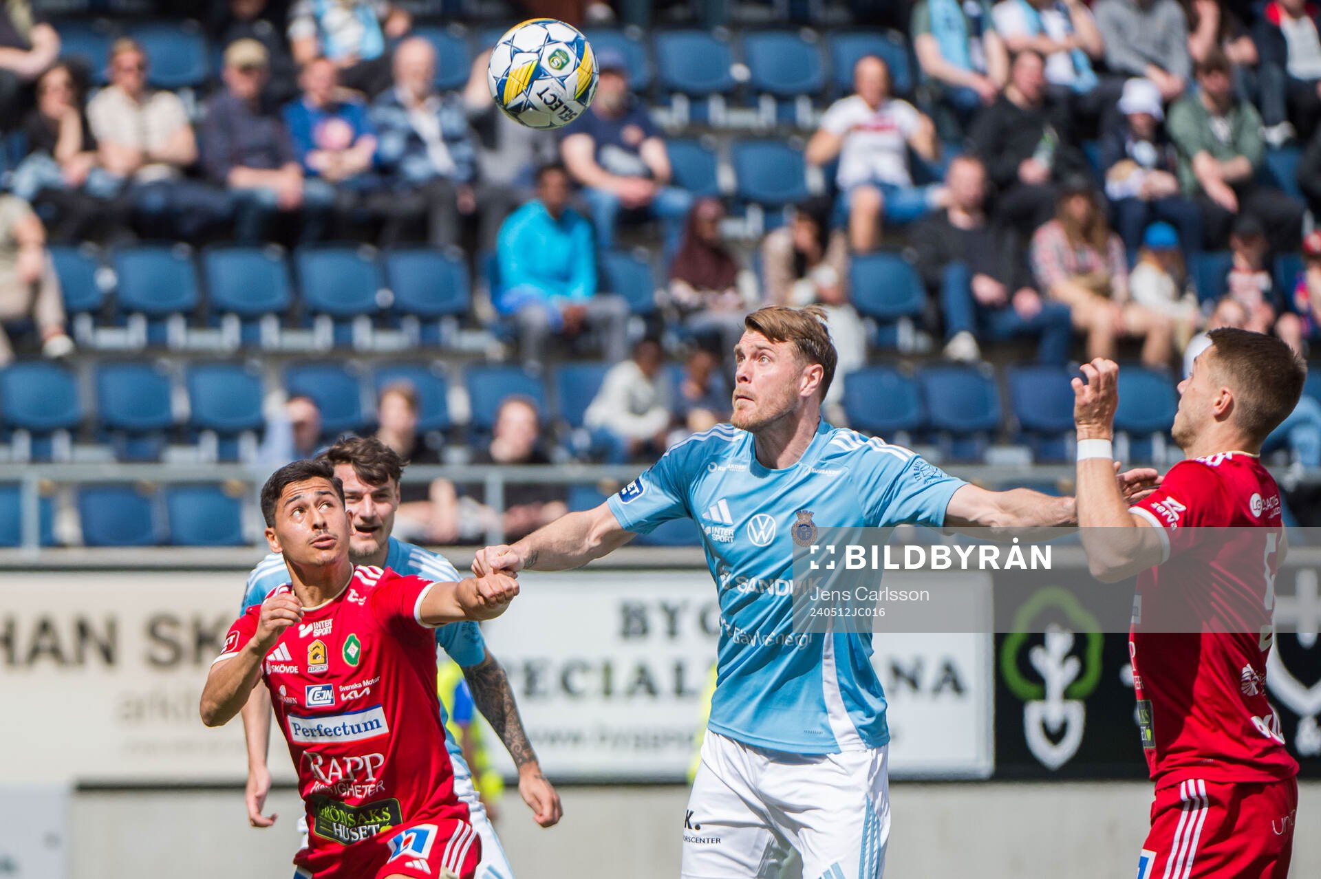 Skövde AIKs Marcus Mikhail och Gefles Leo Englund