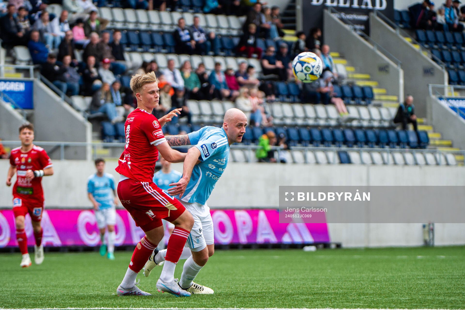 Skövde AIKs Edvin Tellgren och Gefles Anton Lundin