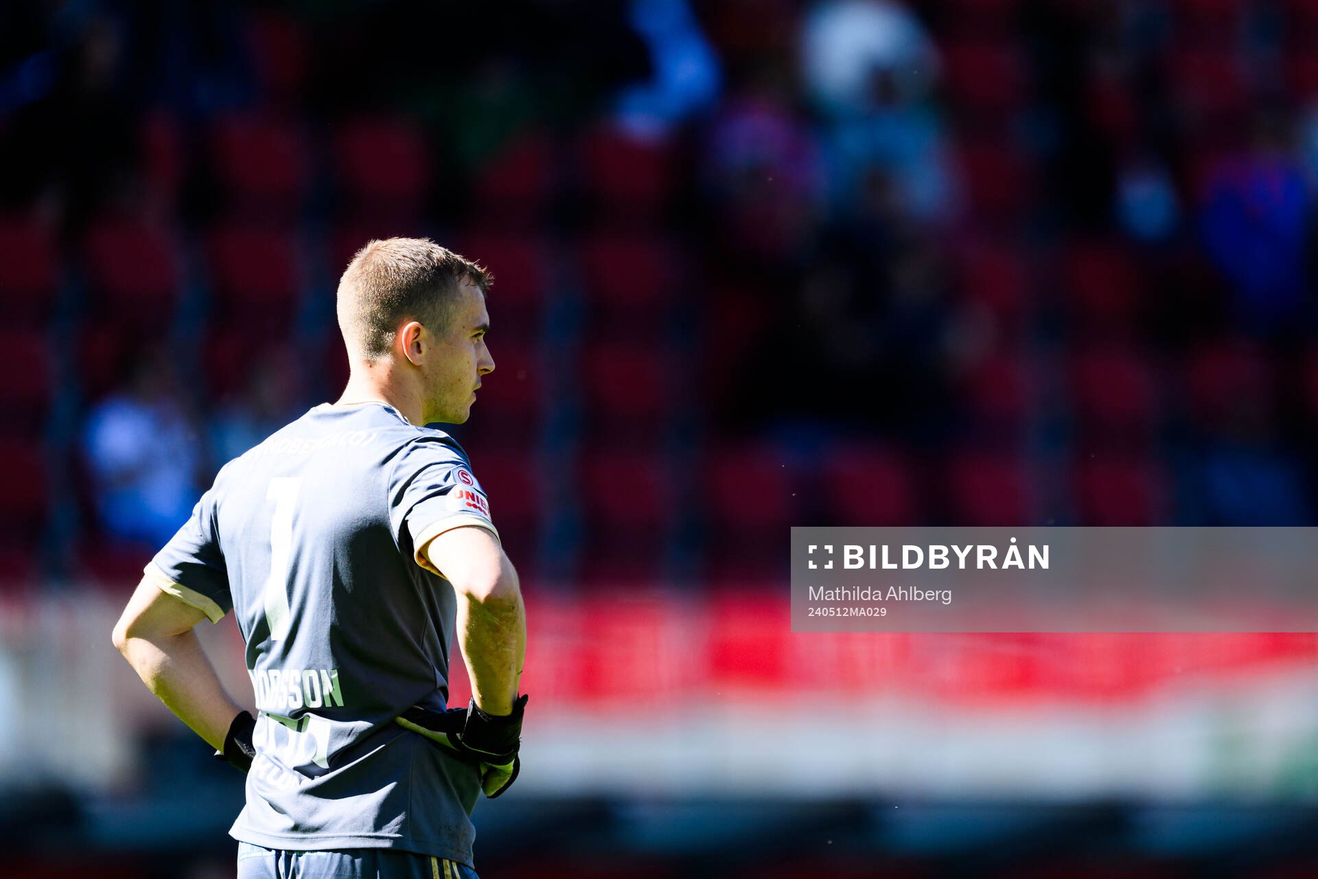Sandvikens IFs målvakt Felix Jakobsson deppar