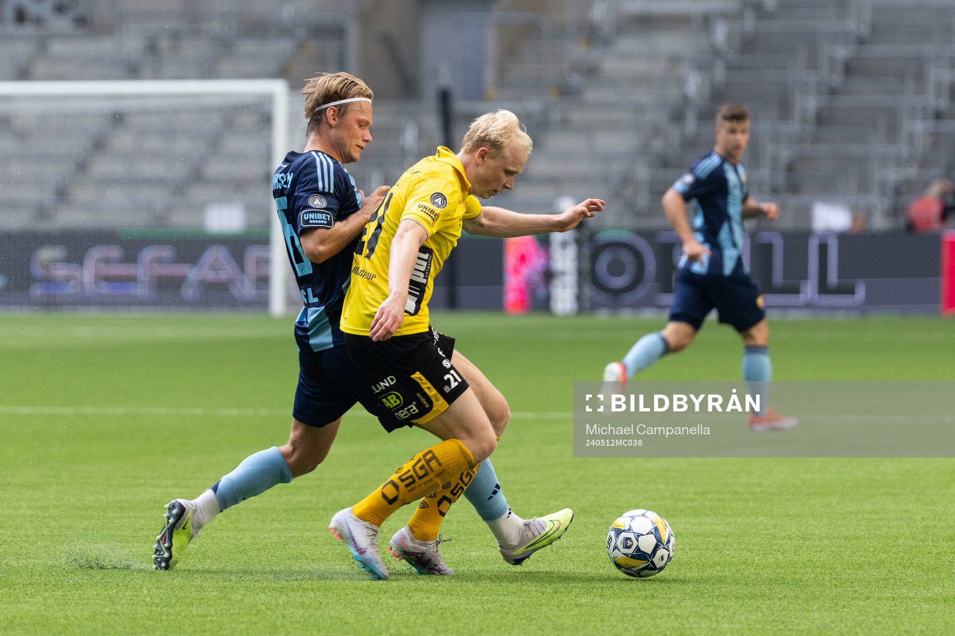 Djurgårdens Tobias Gulliksen och Elfsborgs André Boman