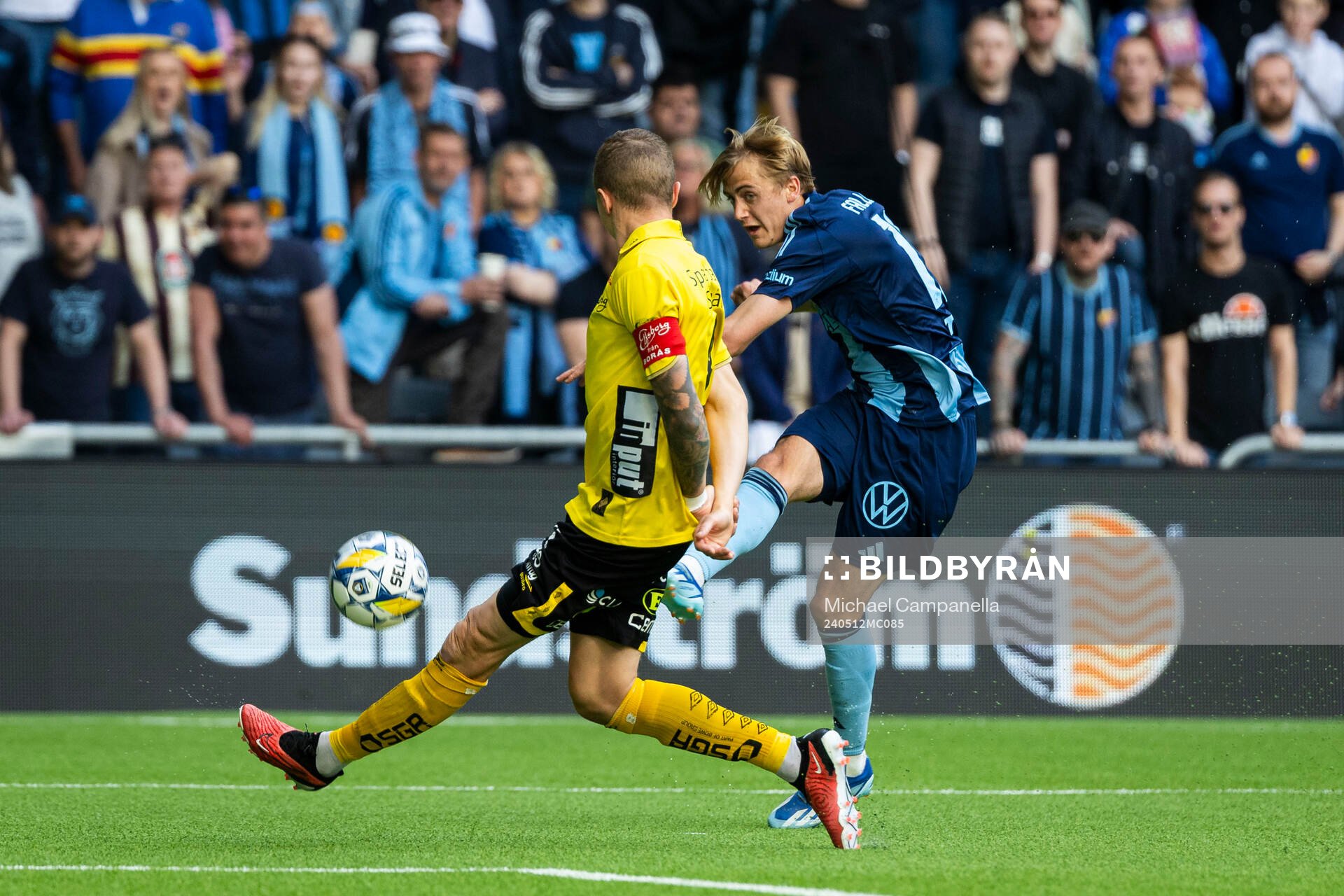 Djurgårdens Oskar Fallenius och Elfsborgs Sebastian Holmen