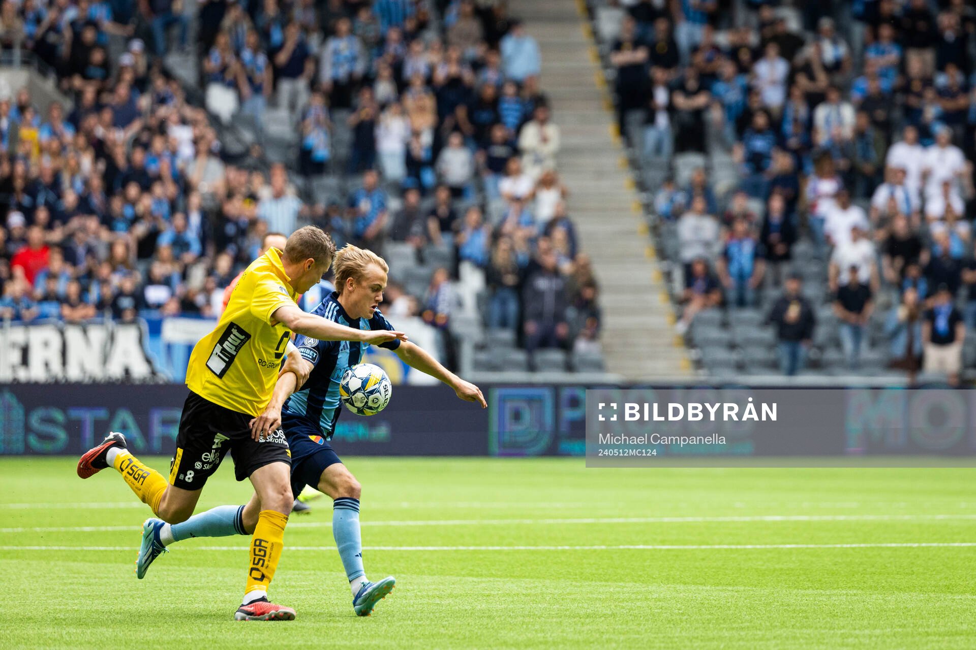 Djurgårdens Oskar Fallenius och Elfsborgs Sebastian Holmen