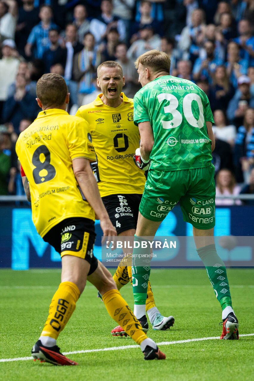 Elfsborgs Gustav Henriksson och målvakt Marcus Bundgaard