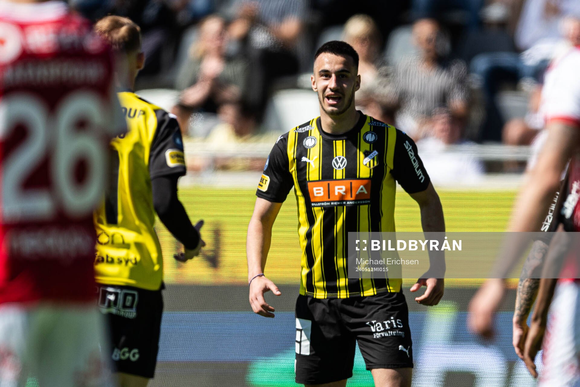 Häckens Srdjan Hrstic jublar
