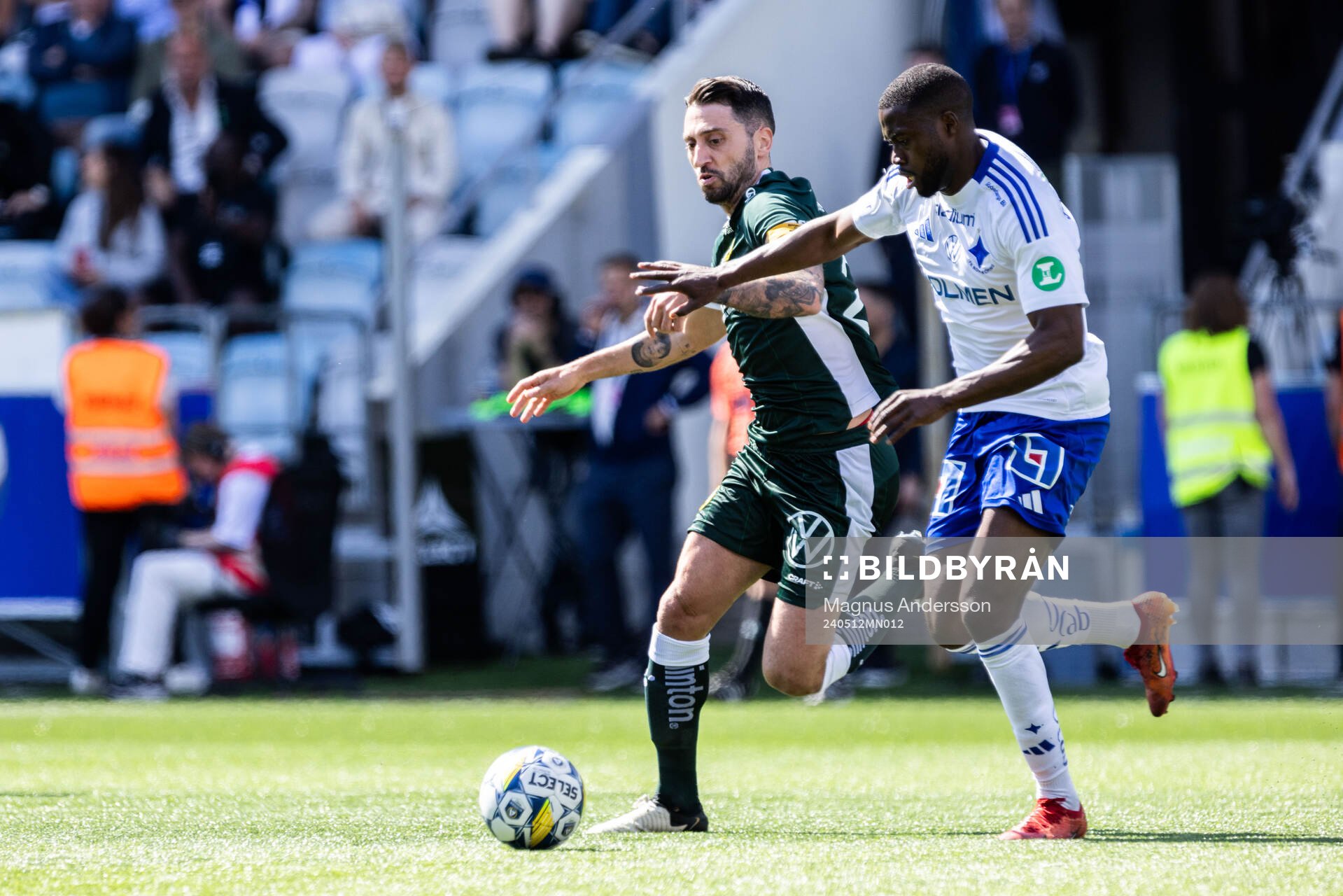 Hammarbys Nahir Besara och IFK Norrköpings Isak Ssewankambo