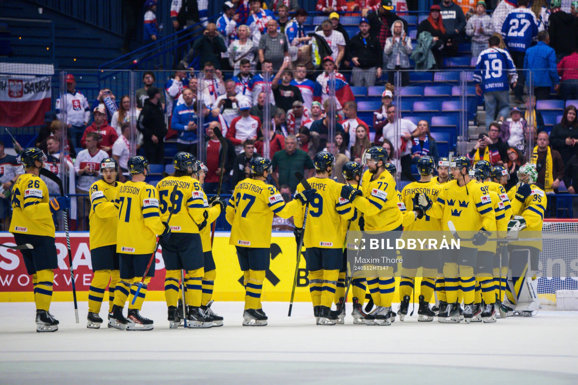 Players of Sweden celebrate