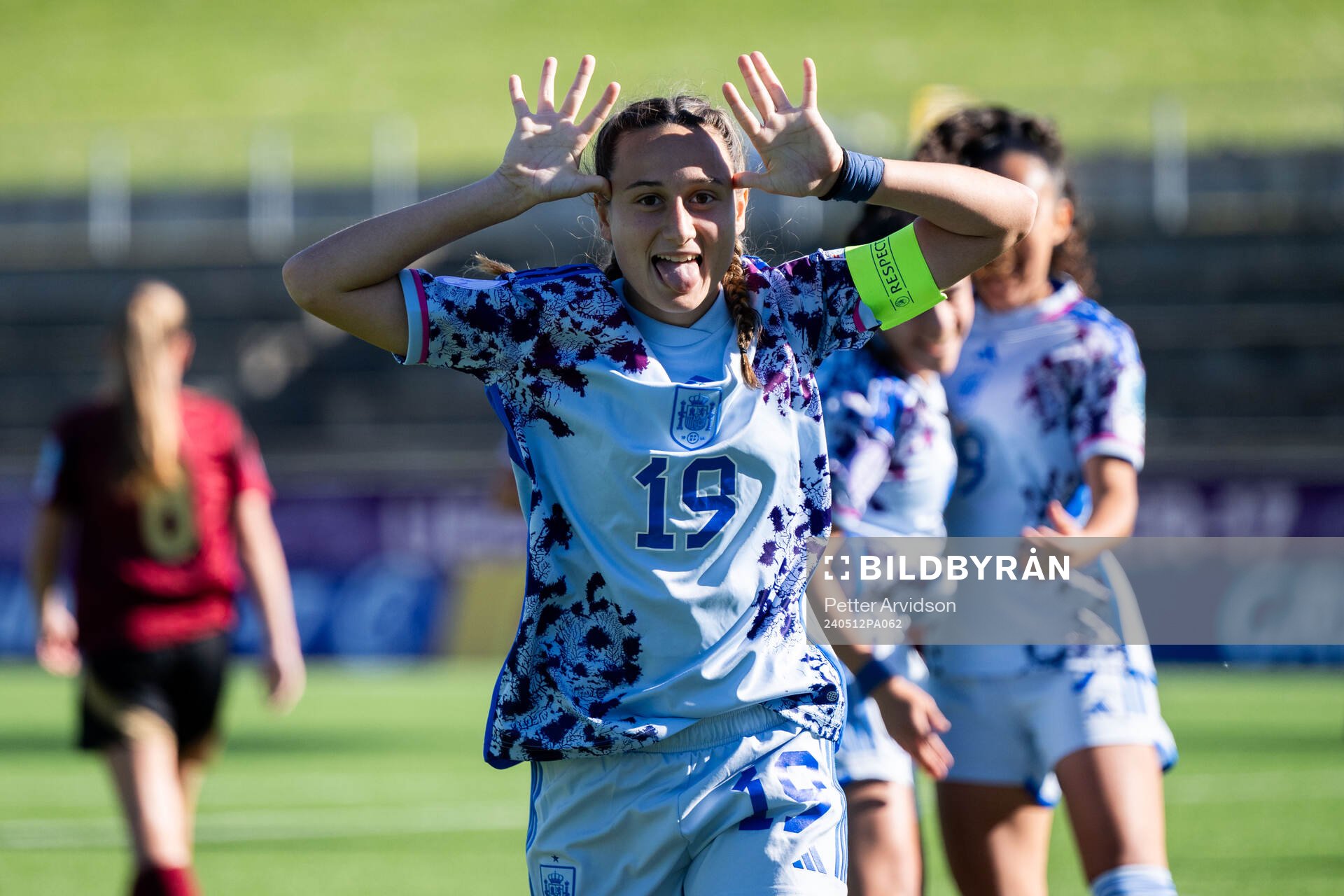Alba Cerrato of Spain celebrates