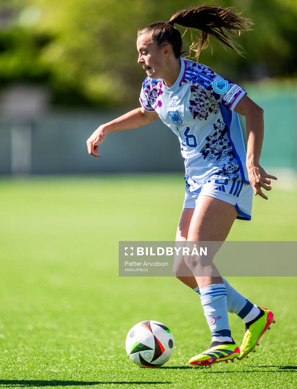 Clara Serrajordi of Spain