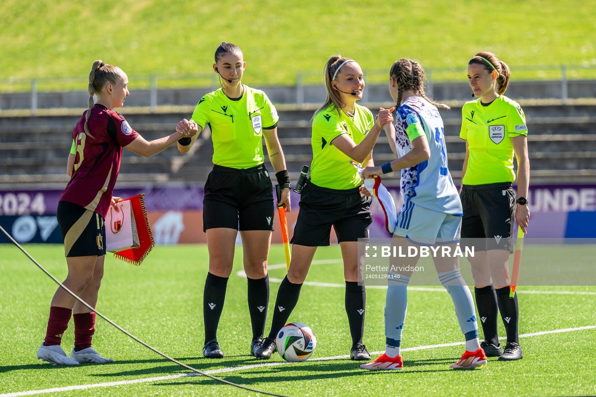 Referee Fabienne Miche, Assistant referee Edjena Kapxhiu,