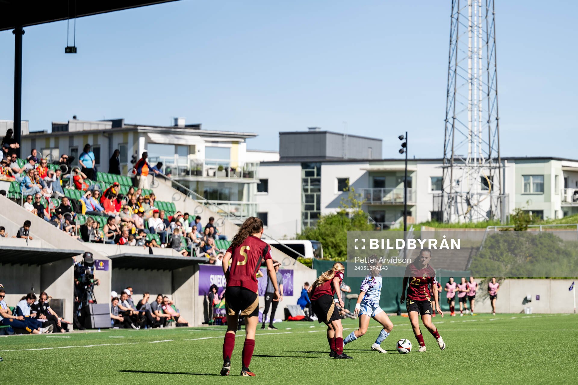 Noa Ortega of Spain and Clementine Reynebeau of Belgium