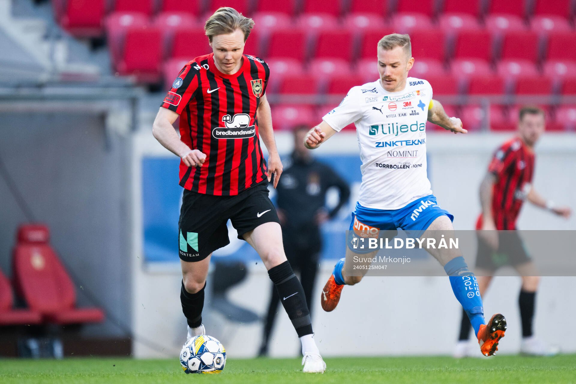 Brommapojkarnas Tim Waker och Värnamos Freddy Winsth