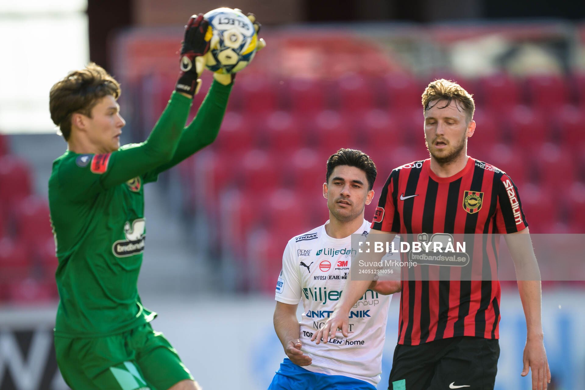 Brommapojkarnas målvakt Filip Sidklev och Värnamos