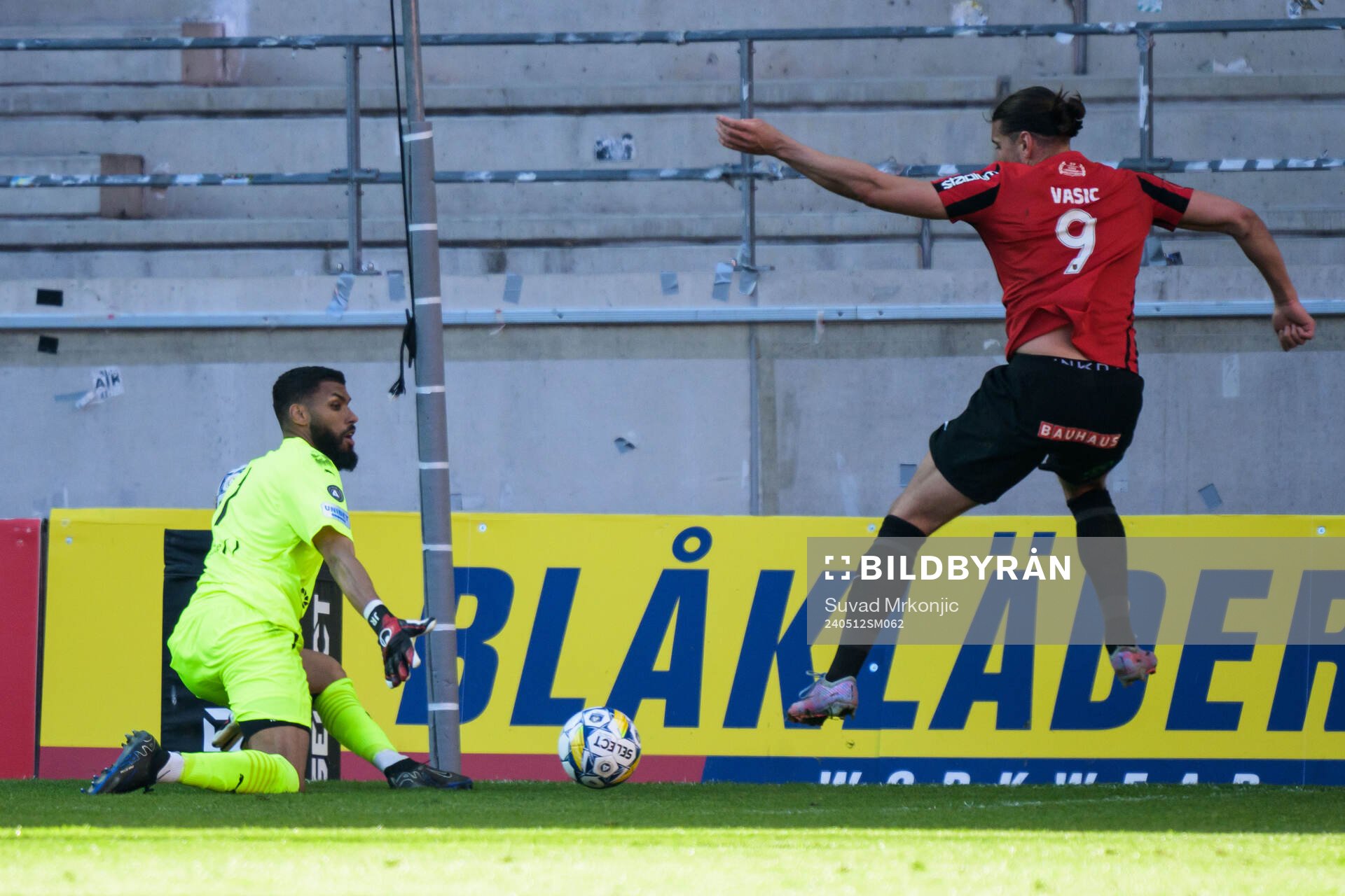 Värnamos målvakt Jonathan Ursin Rasheed och