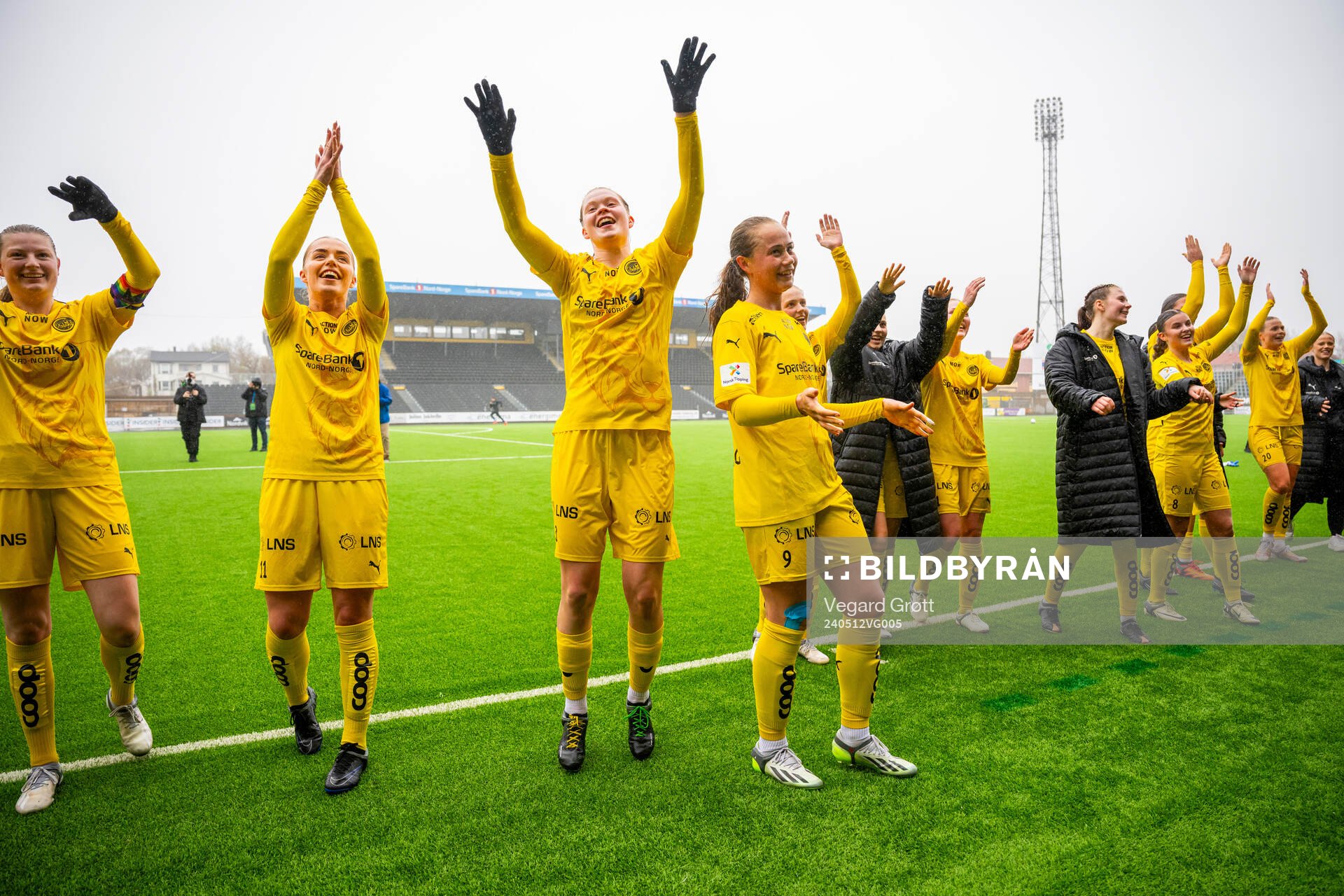 Cecilie Falch, Andrea Karoline Nymo Holmstrøm, Anna