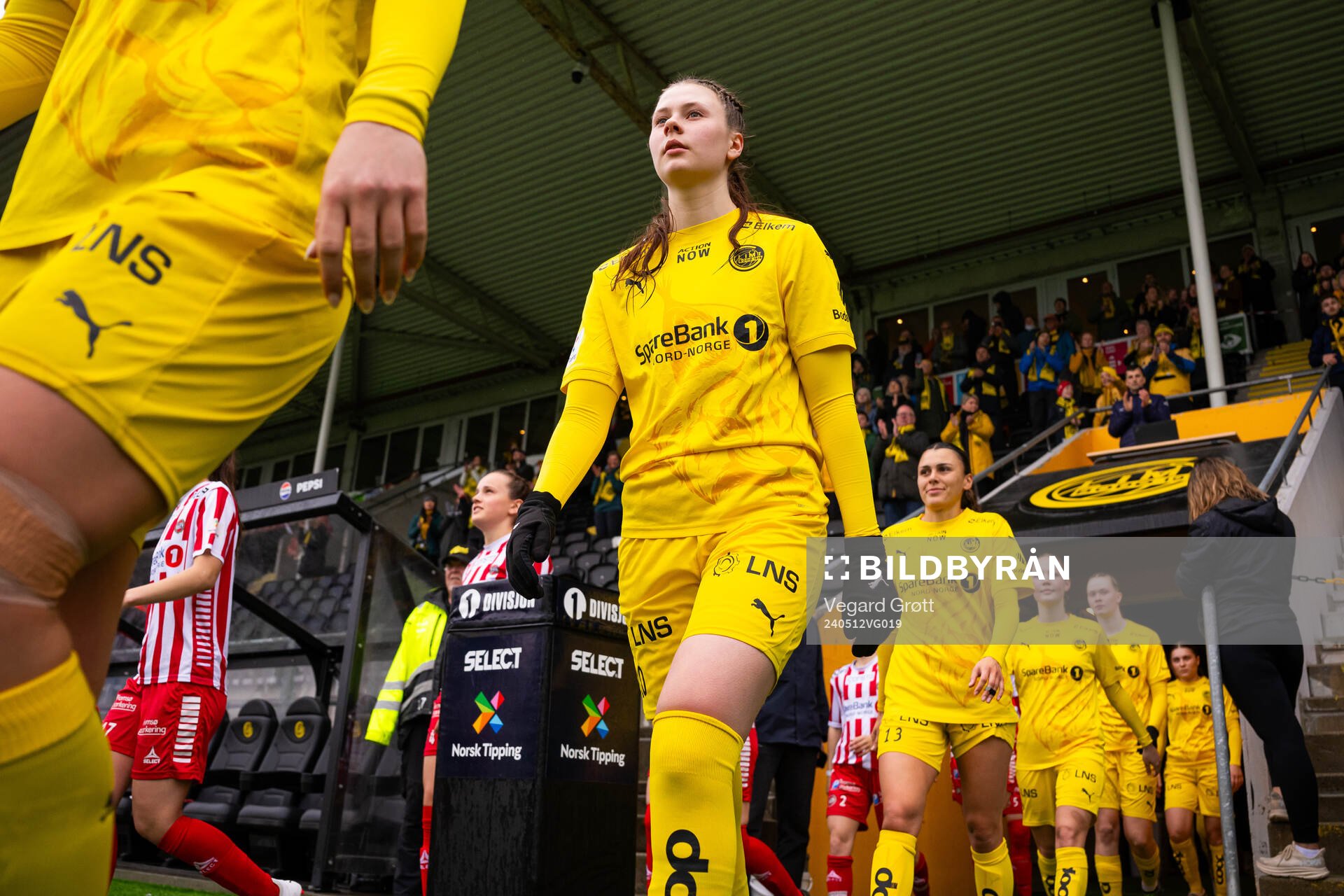 Gerd Anine Johansen of Bodø/Glimt enters the pitch