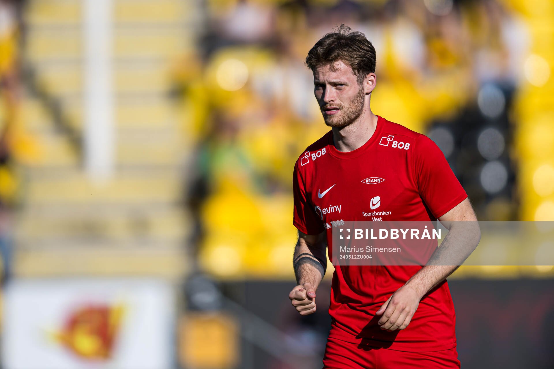 Ole Didrik Blomberg of Brann warms up