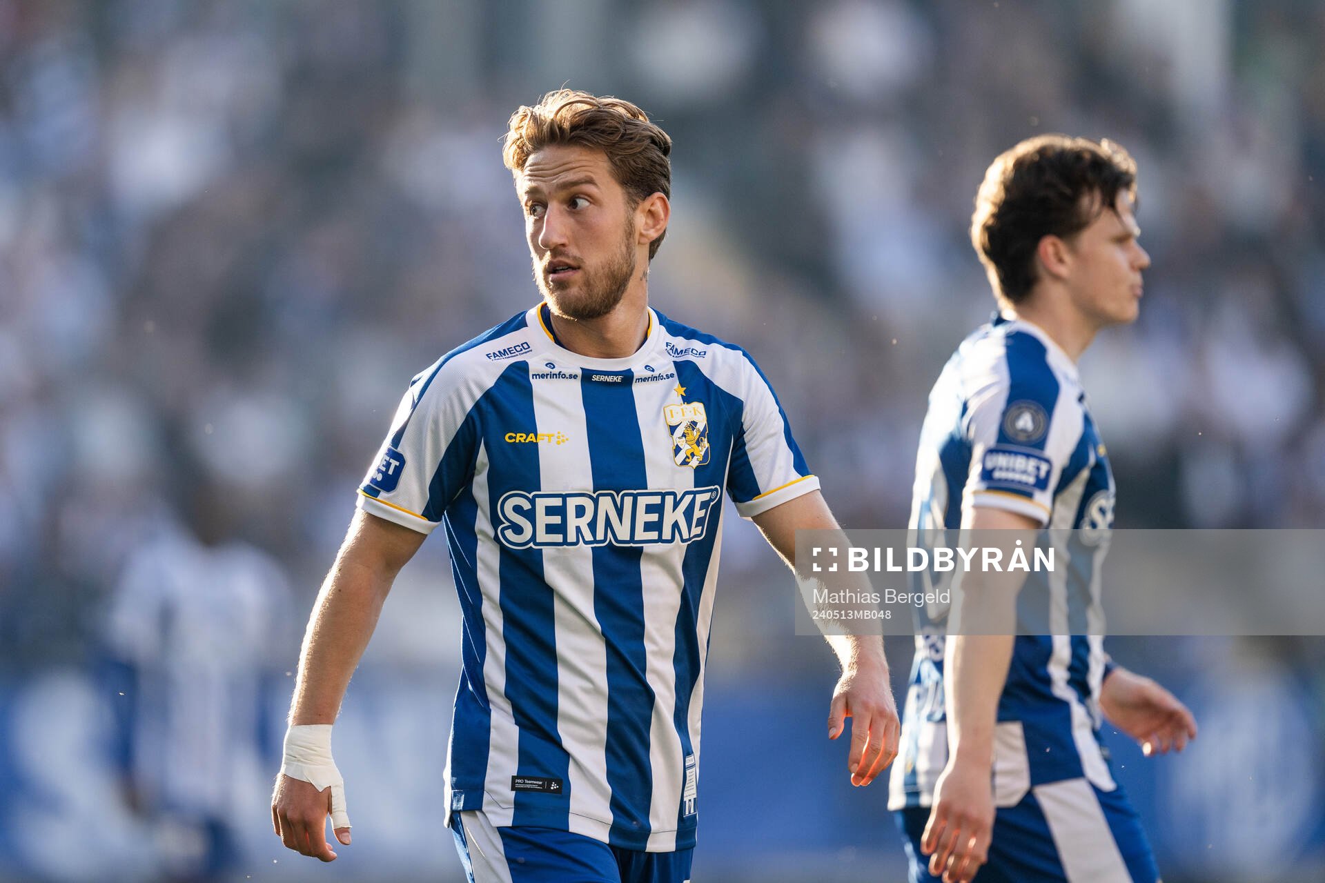 IFK Göteborgs Arbnor Mucolli och Kolbeinn Thordarson deppar