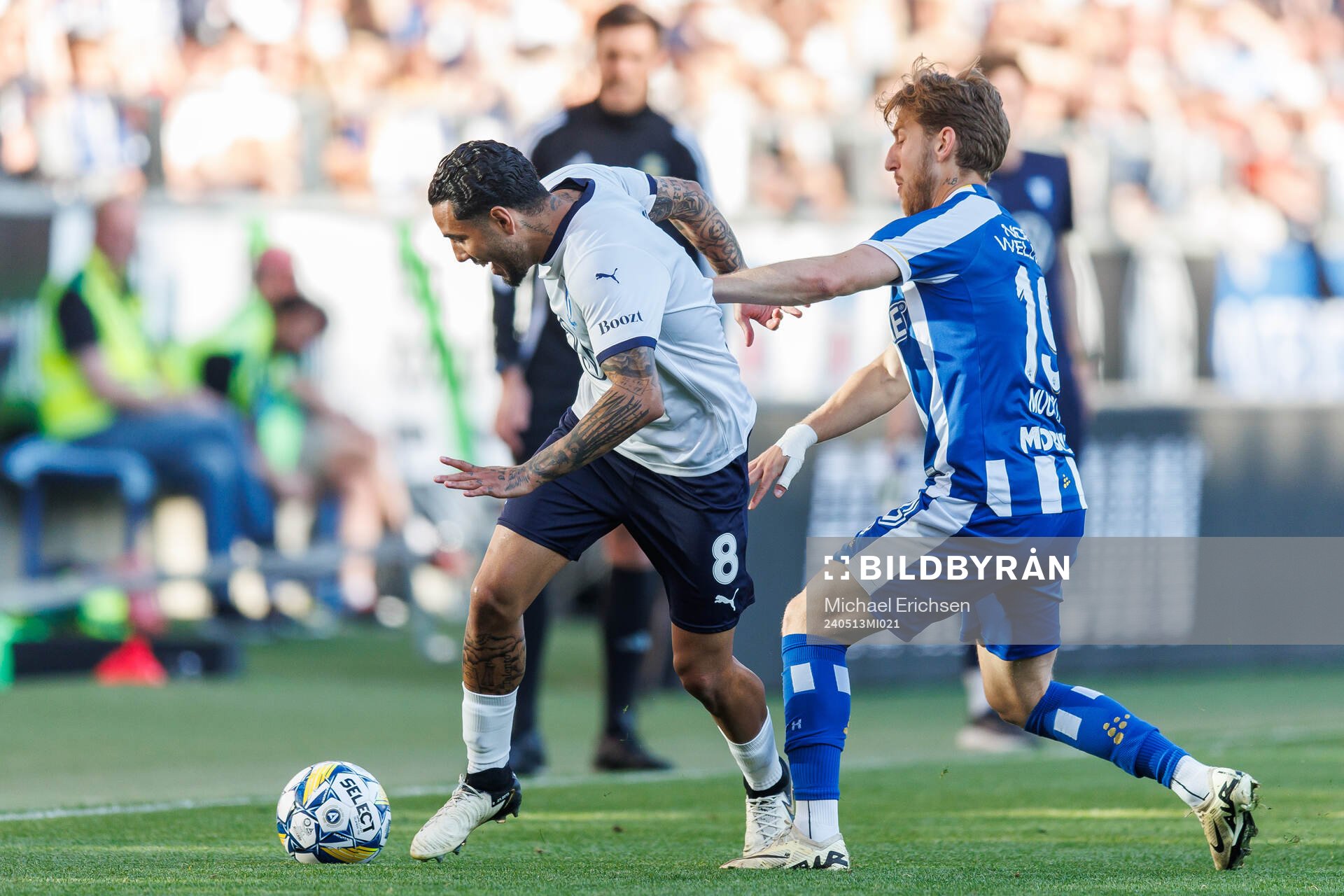 Malmö FFs Sergio Pena och IFK Göteborgs Arbnor Mucolli