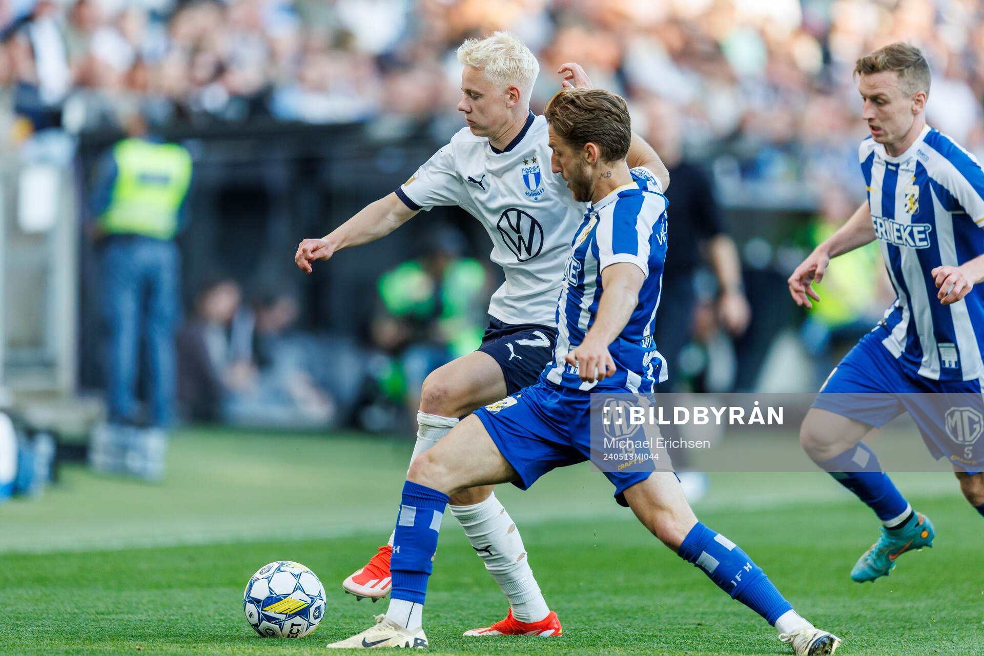 Malmö FFs Otto Rosengren och IFK Göteborgs Arbnor Mucolli