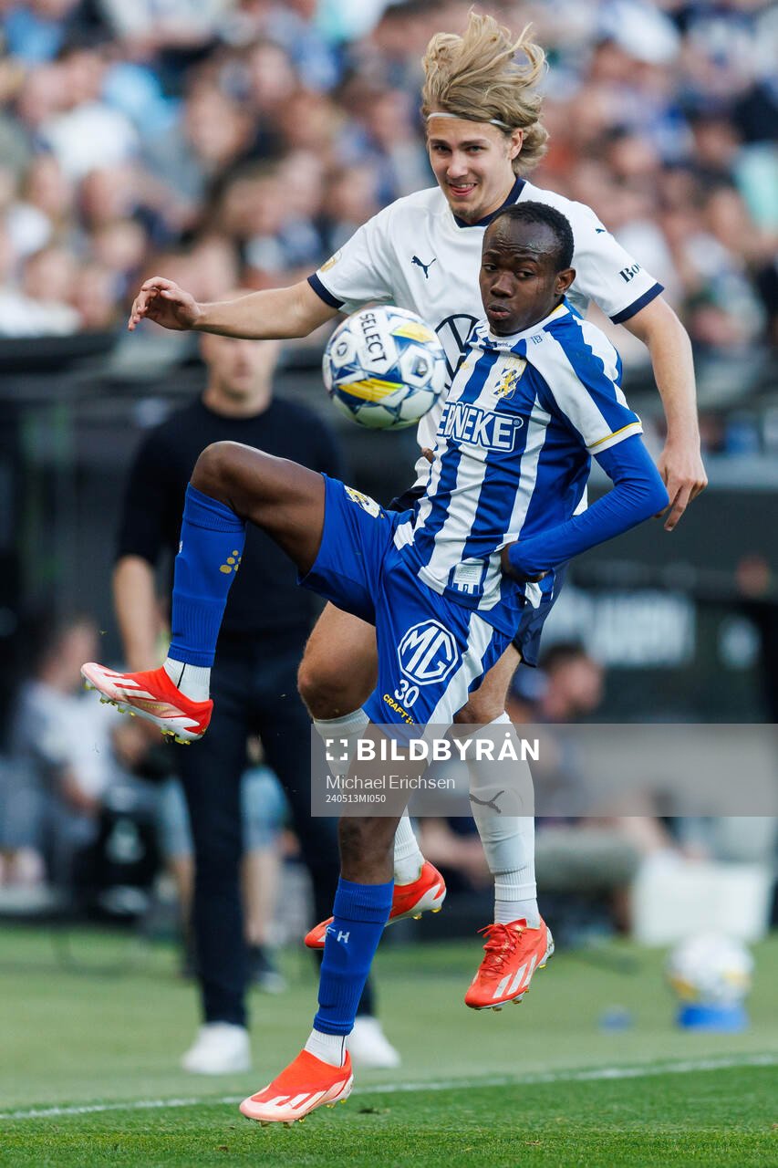 IFK Göteborgs Malick Junior Yalcouye och Malmö FFs