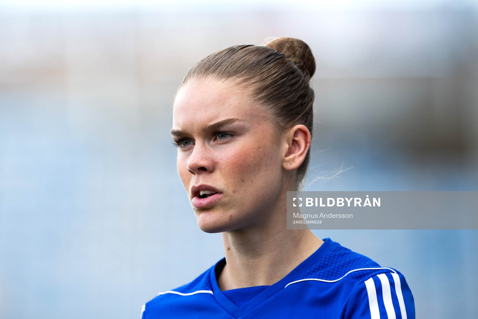 IFK Norrköpings My Cato på uppvärmningen
