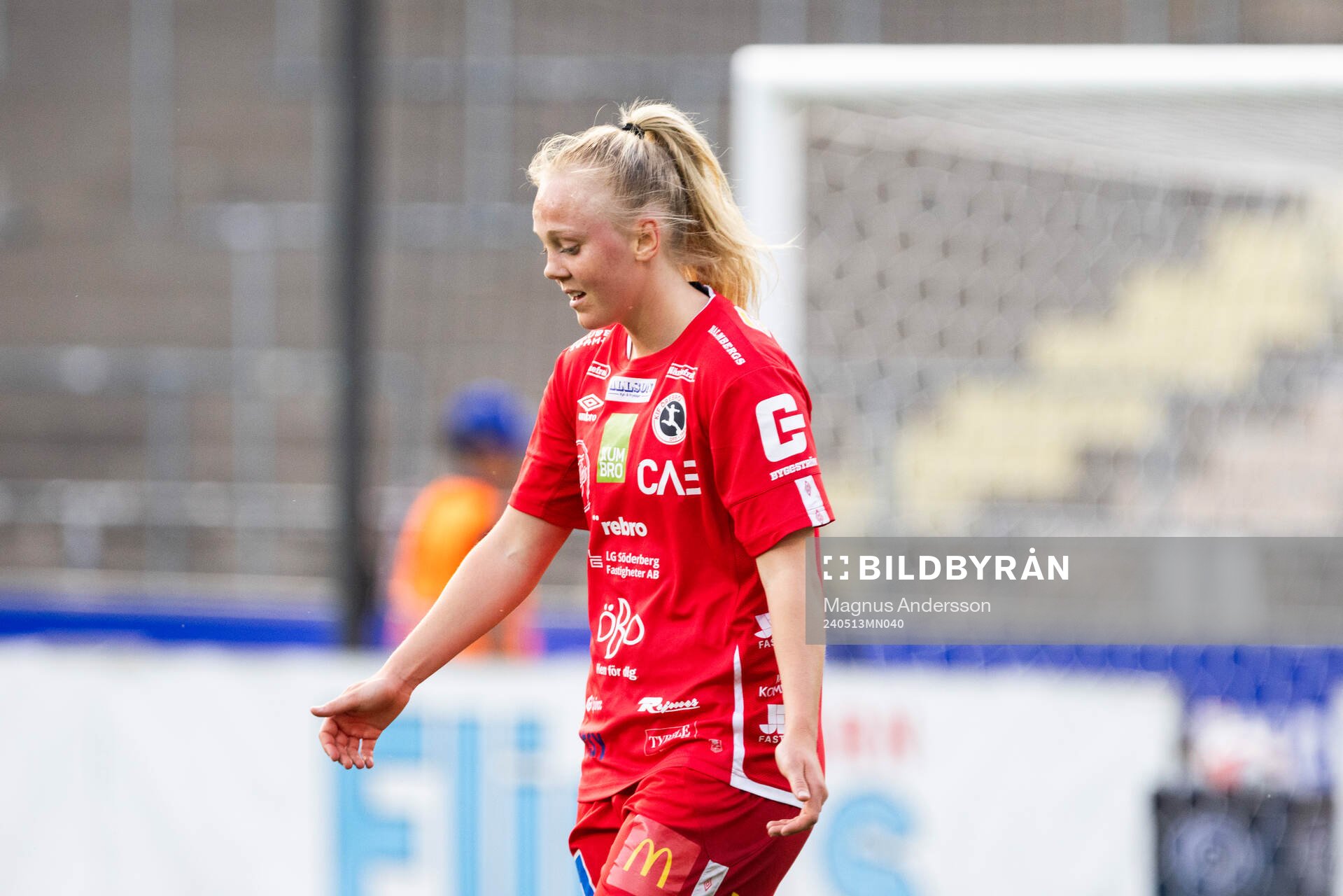KIF Örebros Molly Johansson deppar