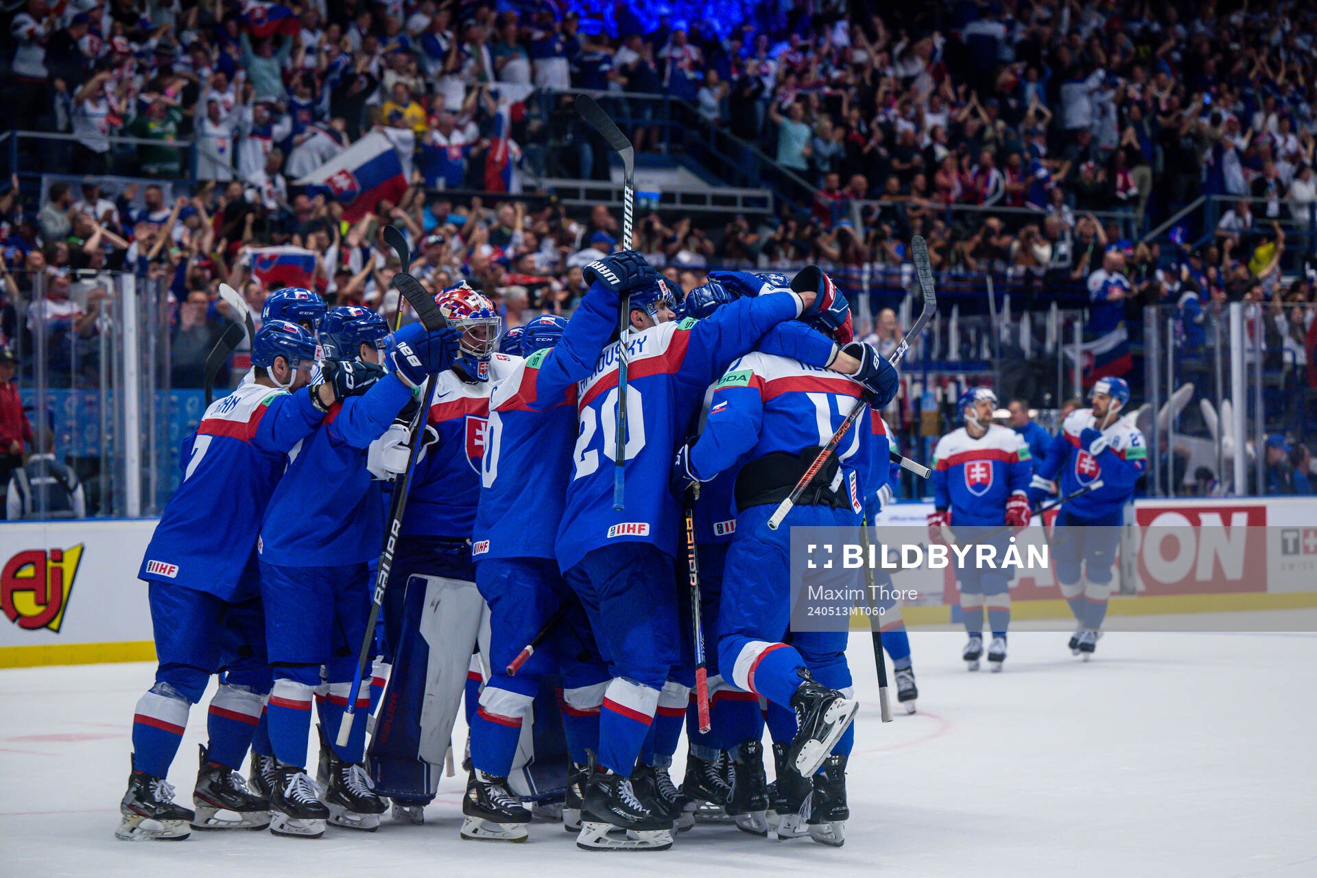Players of Slovakia celebrate