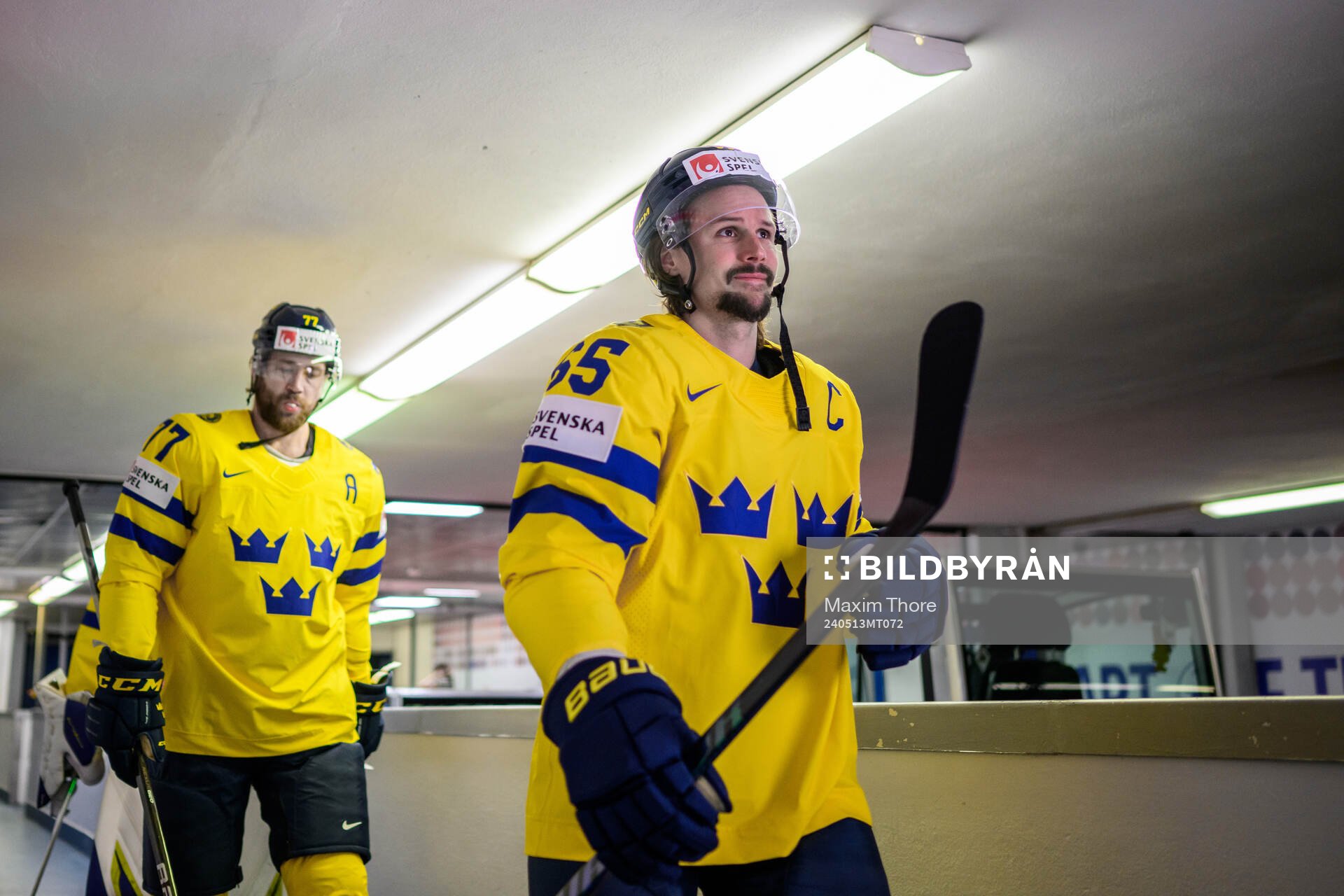 Victor Hedman and Erik Karlsson of Sweden