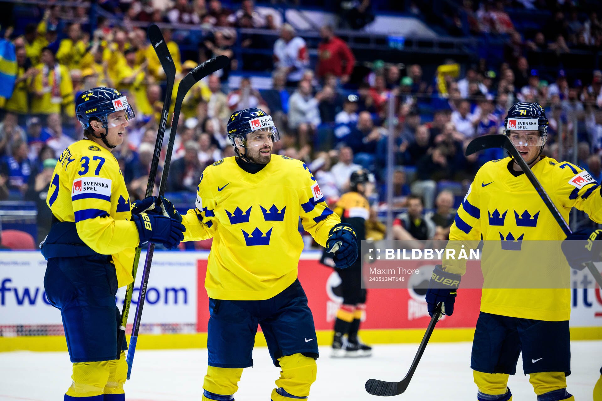 Isac Lundeström of Sweden celebrates