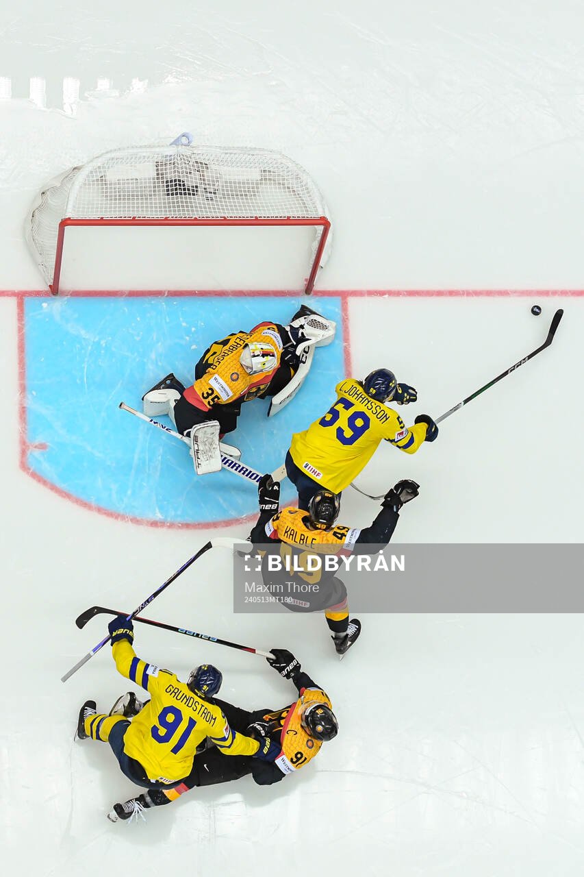 Carl Grundström and Linus Johansson of Sweden against