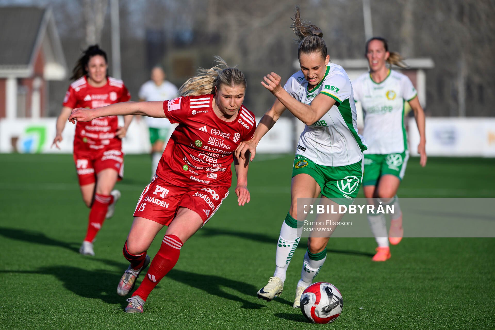 Piteås Ellen Löfqvist och Hammarbys Ellen Wangerheim