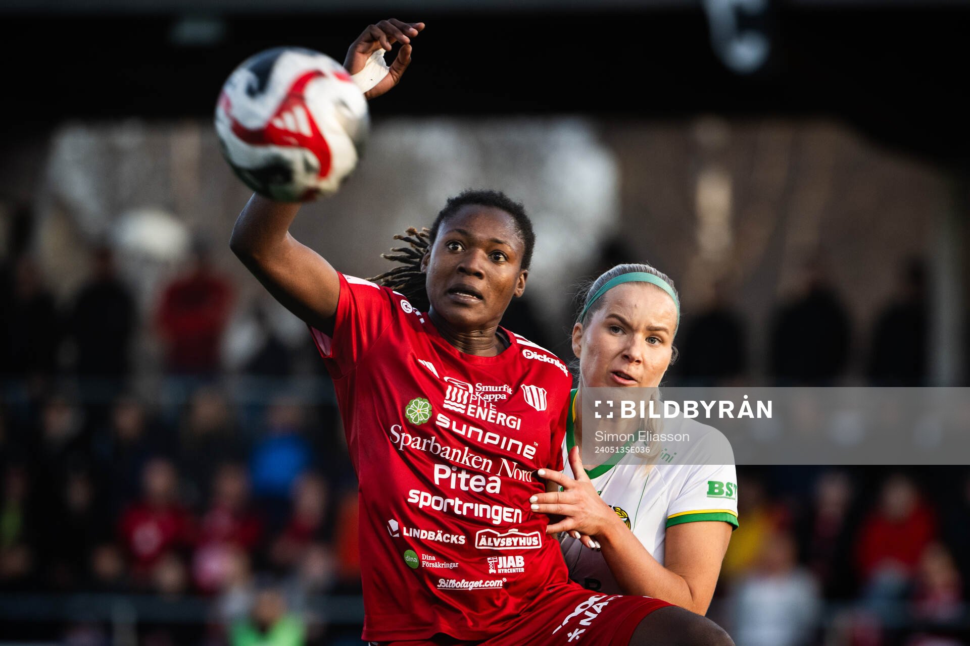 Piteås Anam Imo och Hammarbys Eva Nyström