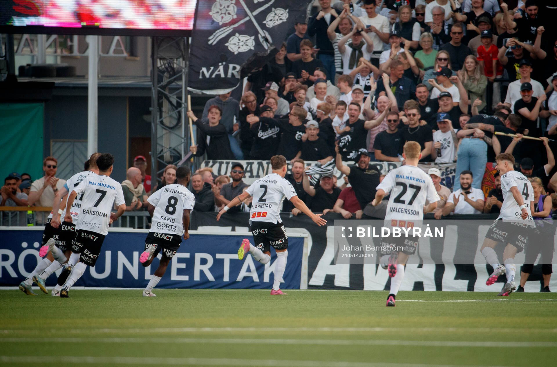 Örebros Tobias Björnstad jublar