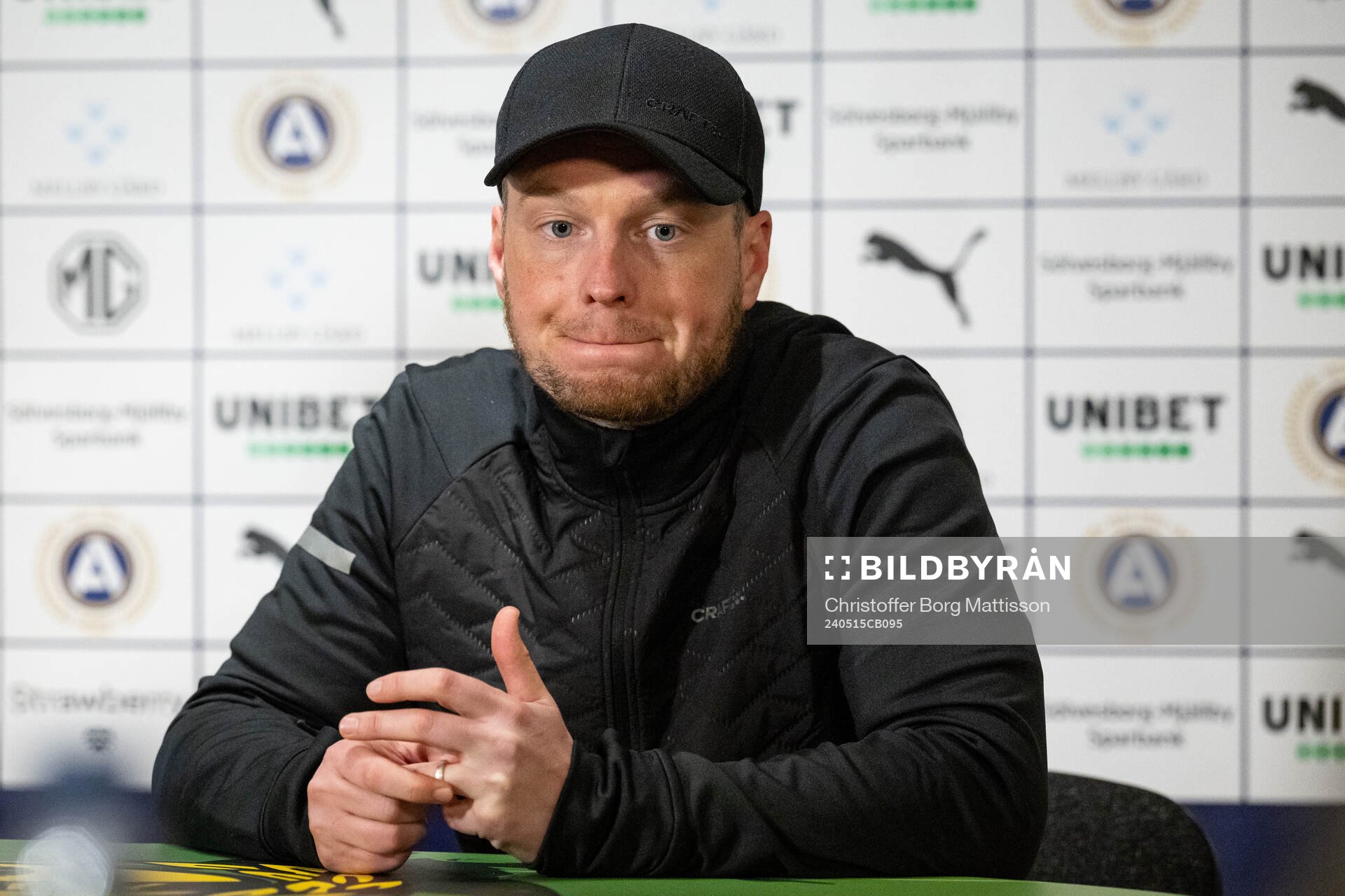 Hammarbys tränare Kim Hellberg deppar
