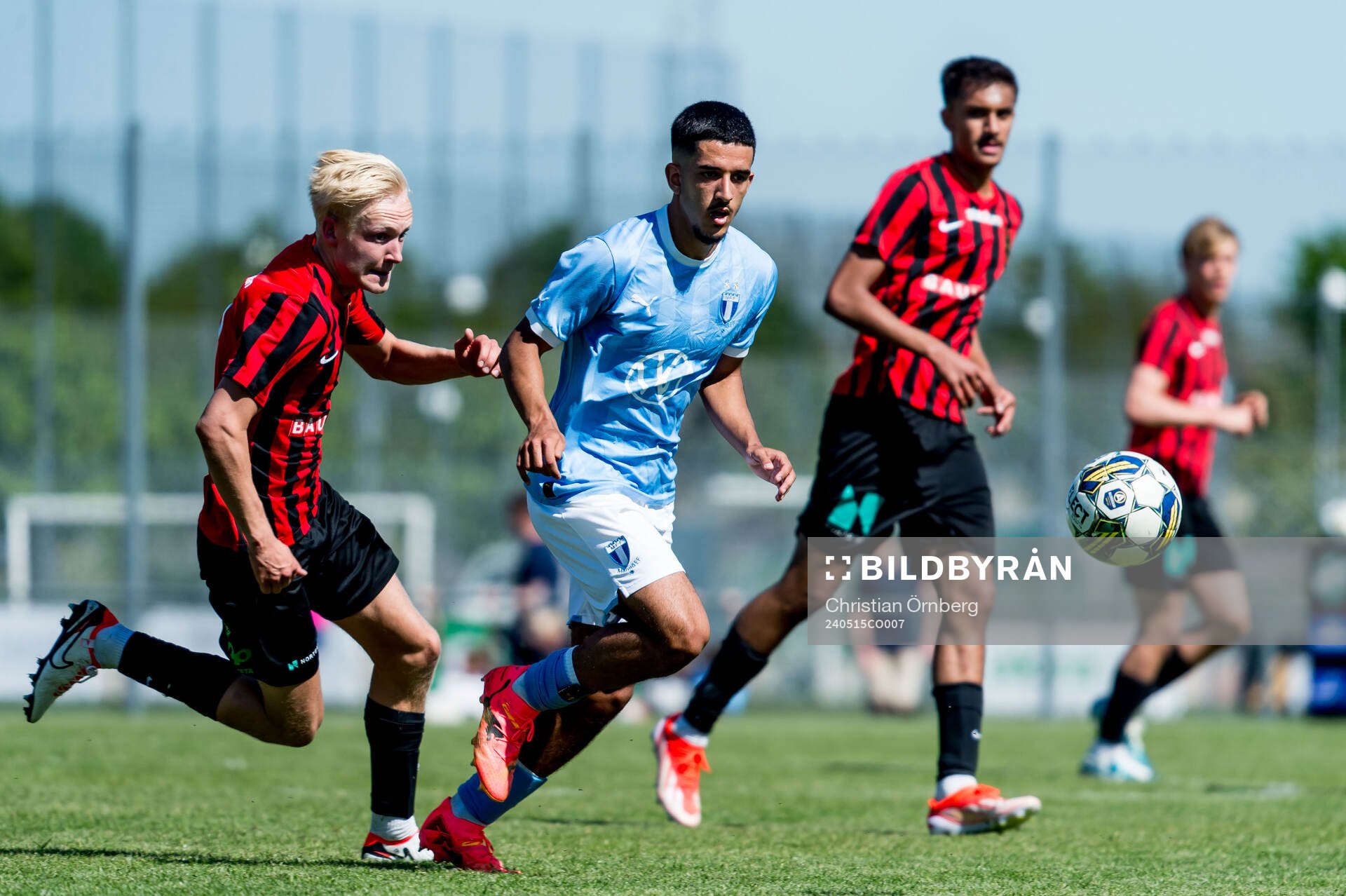 Brommapojkarnas Alfons Lohake och Malmö FFs Zakaria Loukili