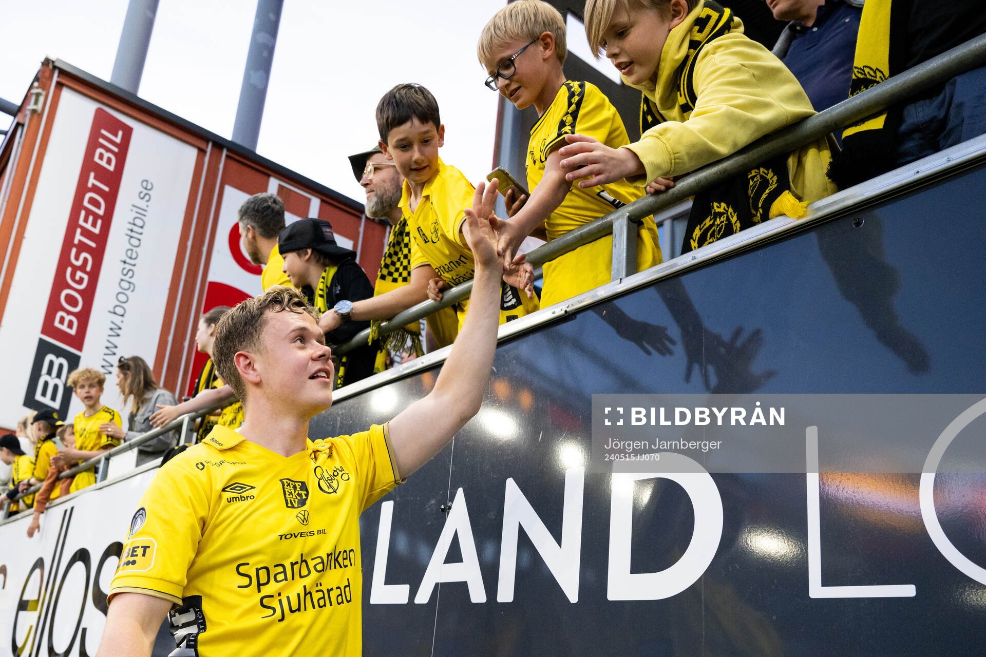 Elfsborgs Eggert Aron Gudmundsson tackar publiken