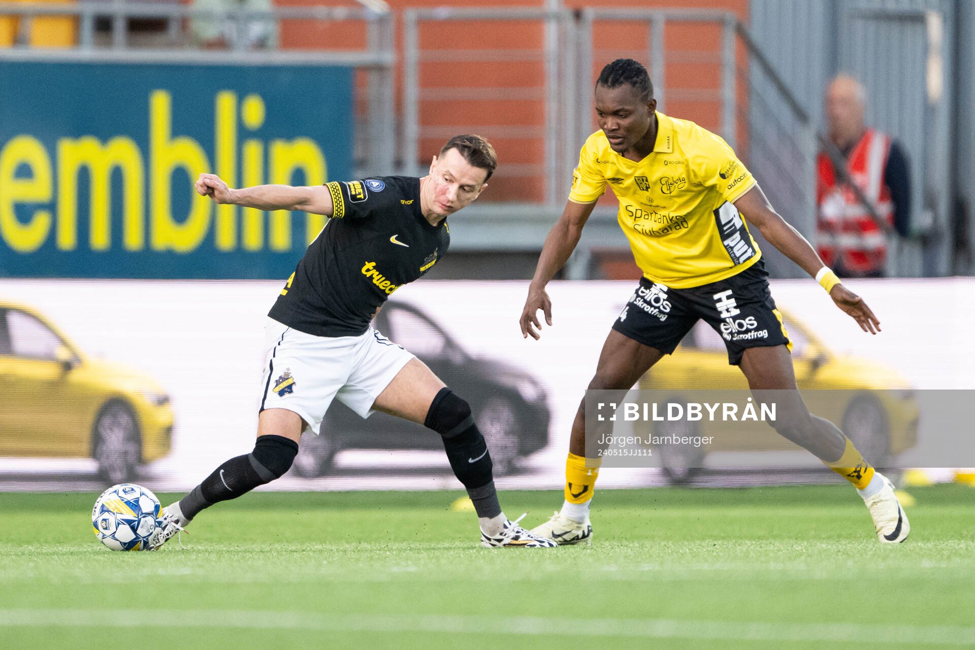 AIKs Bersant Celina och Elfsborgs Jalal Abdullai