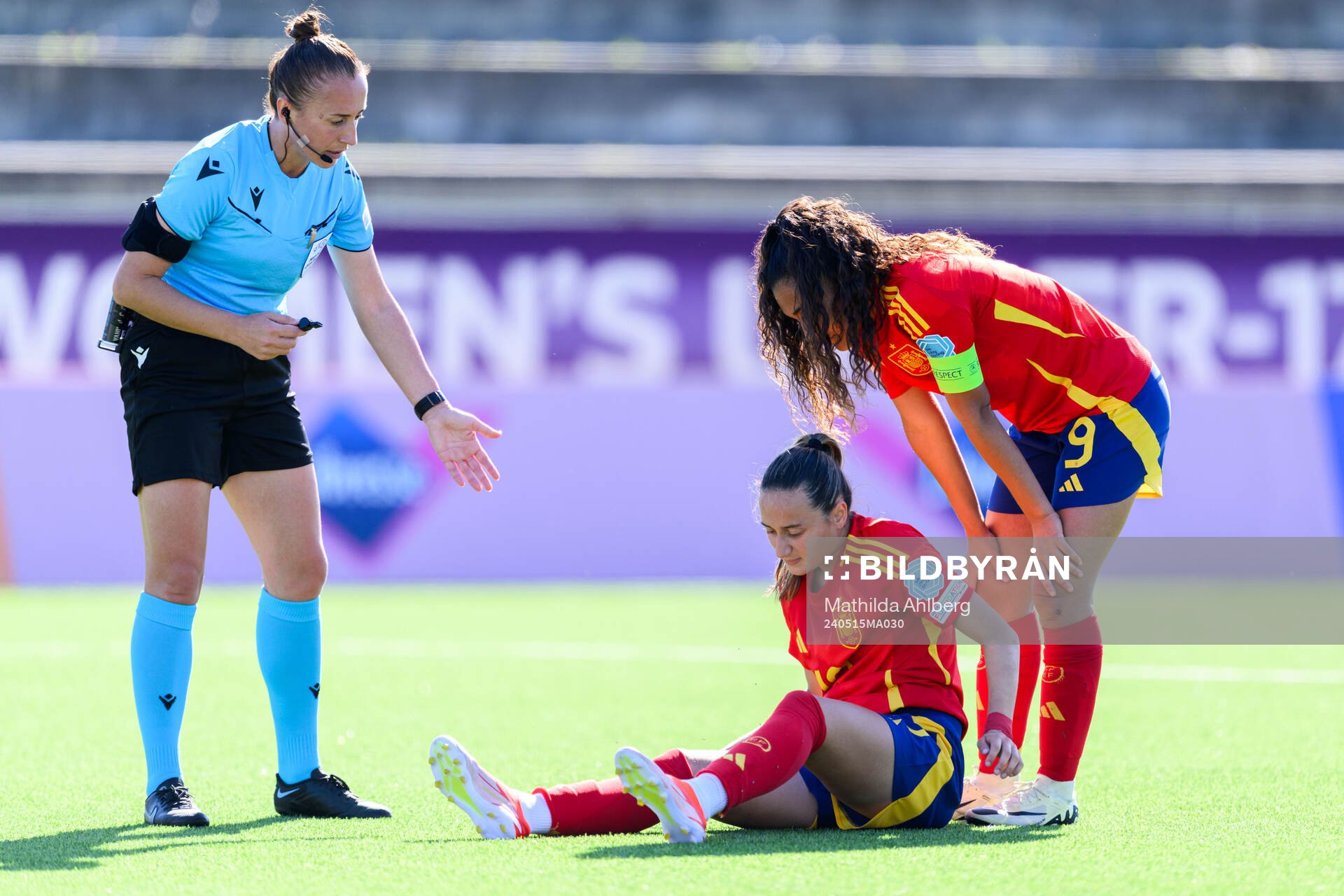 Alba Cerrato of Spain in pain