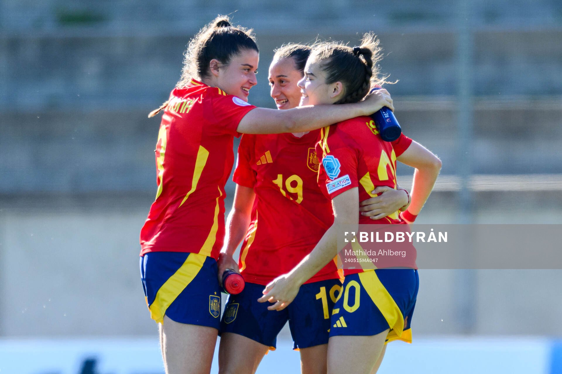 Nerea Carmona, Alba Cerrato and Natalia Escot of Spain