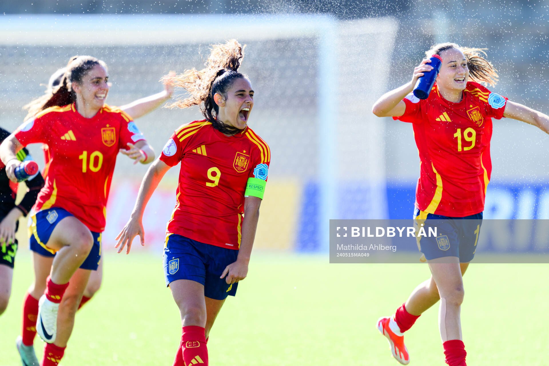 Celia Segura and Alba Cerrato of Spain celebrate