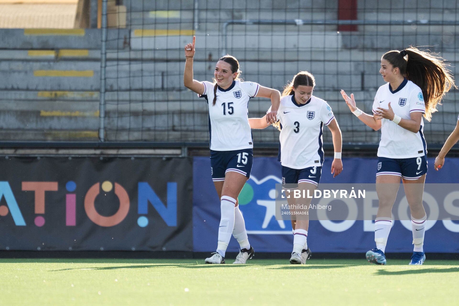 Niamh Peacock and Rachel Maltby celebrate