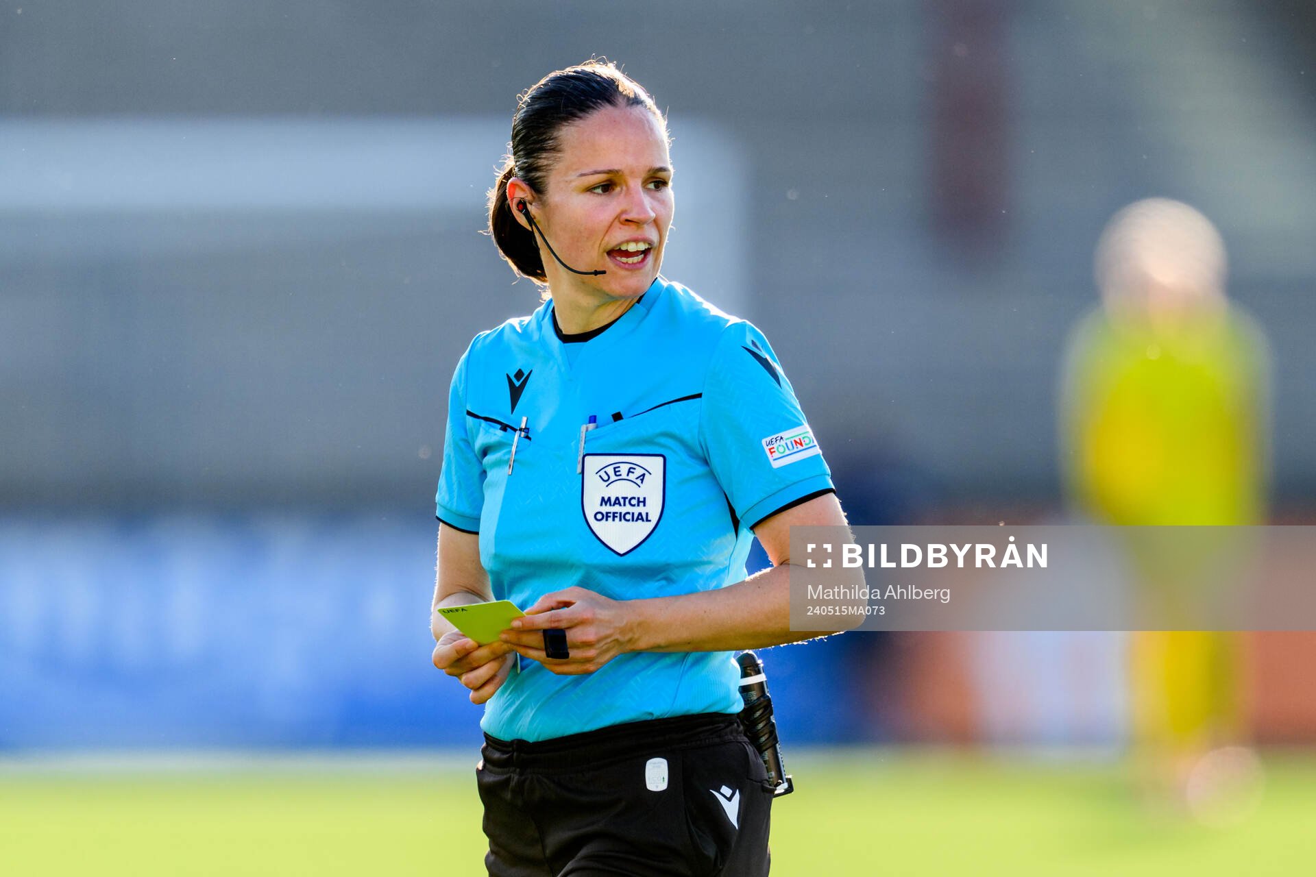 Referee Deborah Anex