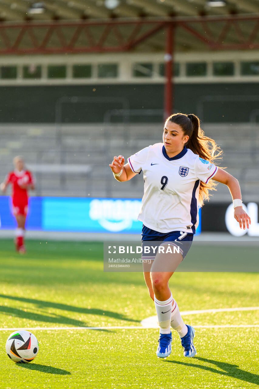 Isabella Fisher of England