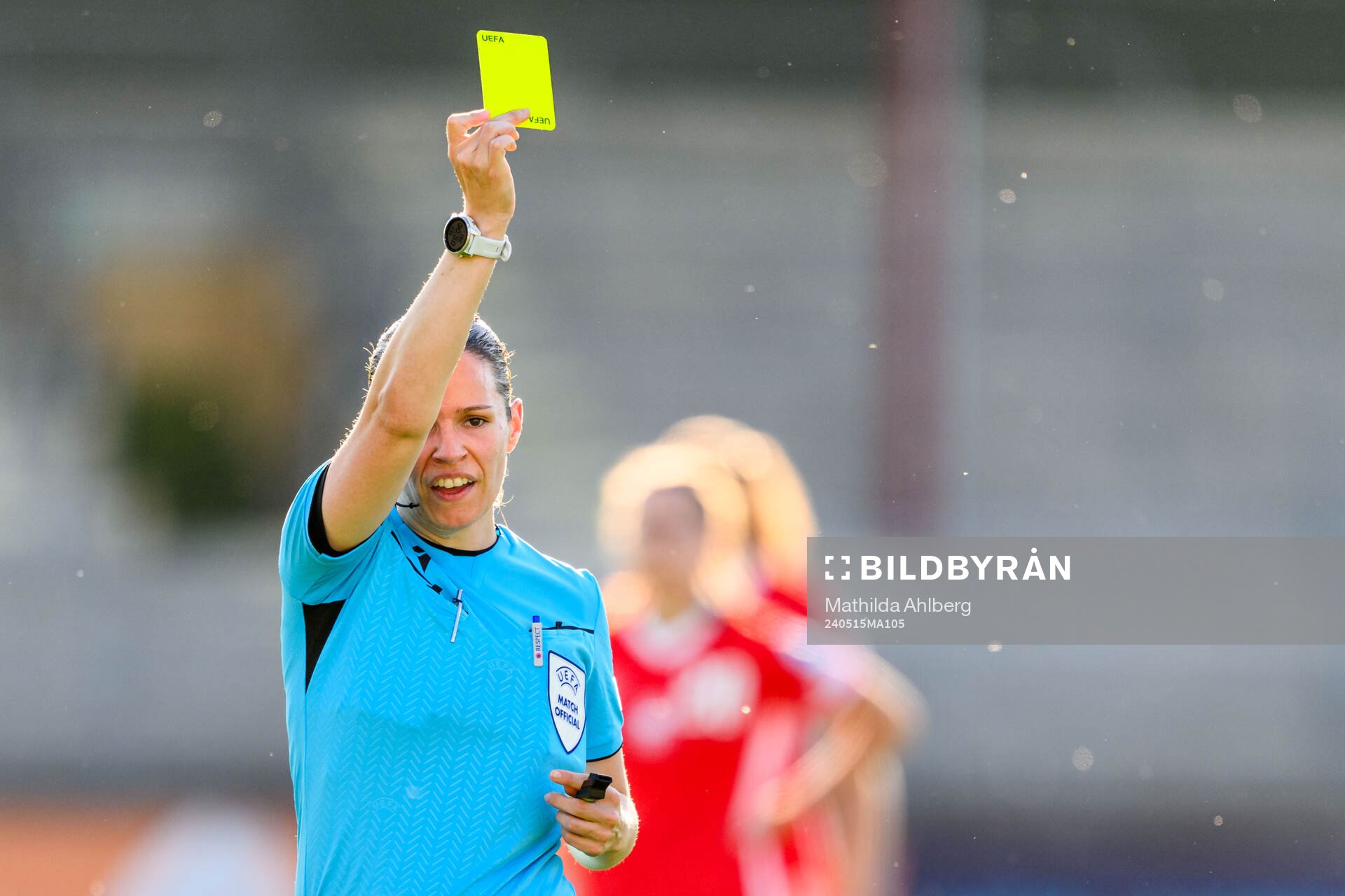Referee Deborah Anex