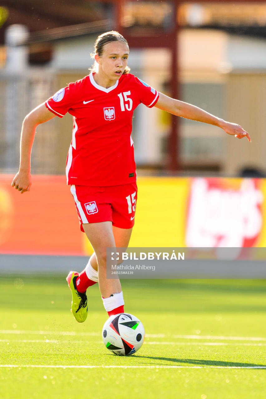 Weronika Arasniewicz of Poland