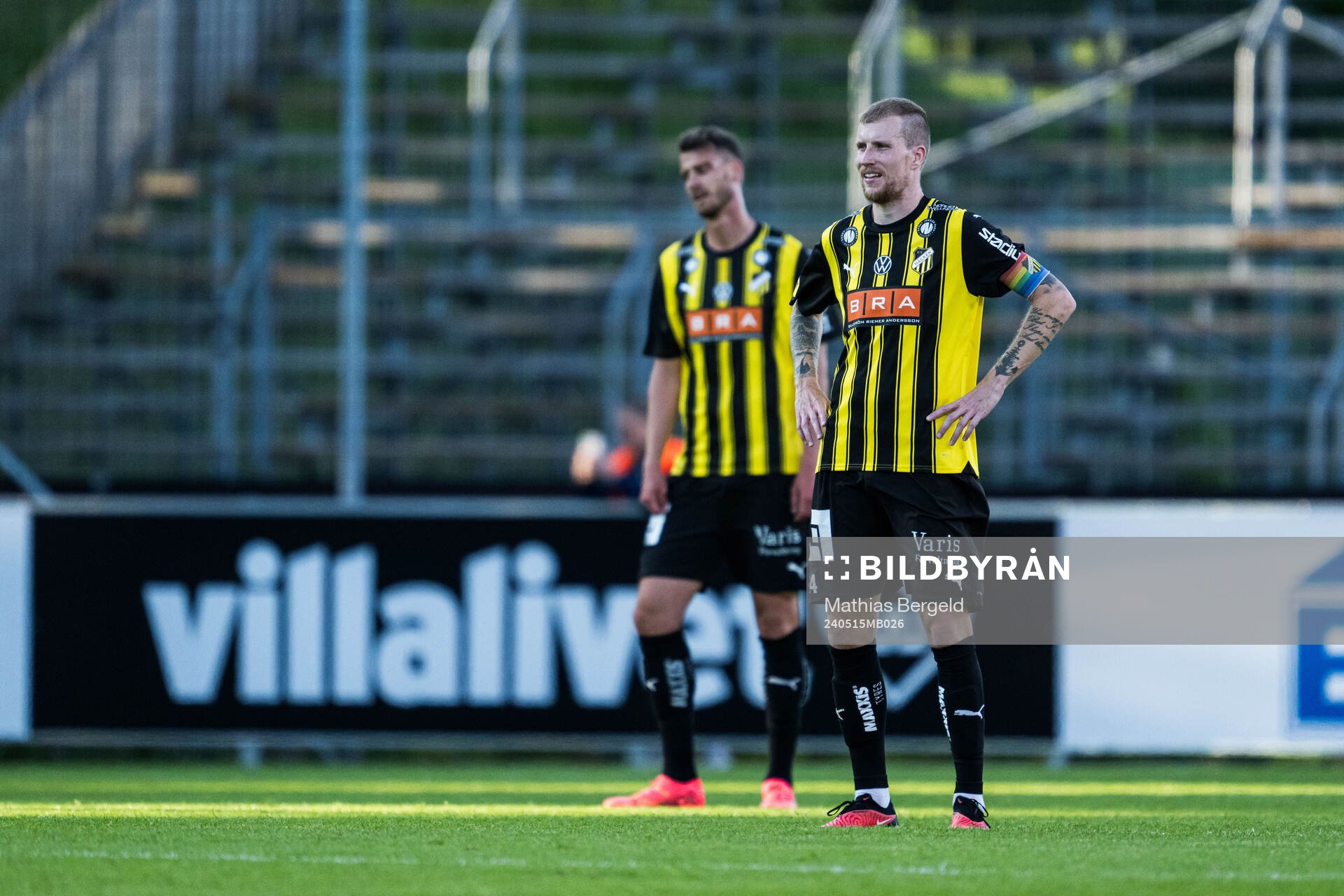 Häckens Johan Hammar och Simon Gustafson deppar